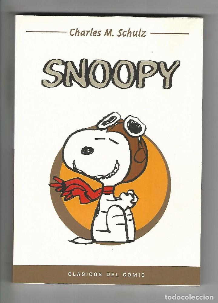 C&oacute;mics: Panini. Cl&aacute;sicos del c&oacute;mic. 10. Snoopy. - Foto 1