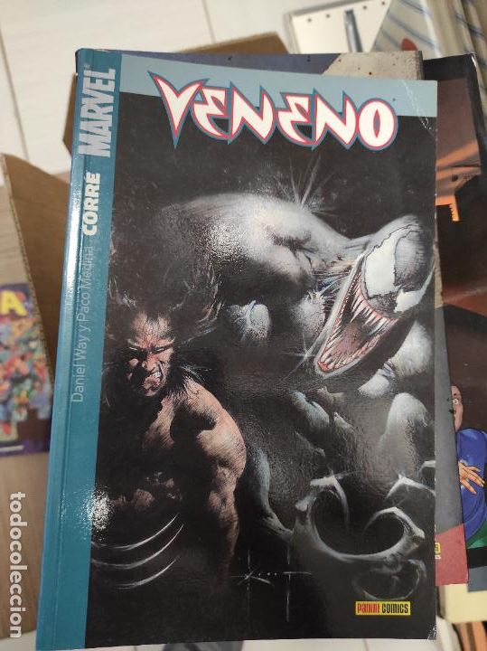 C&oacute;mics: PANINI TOMO VENENO 2 CORRE - Foto 1