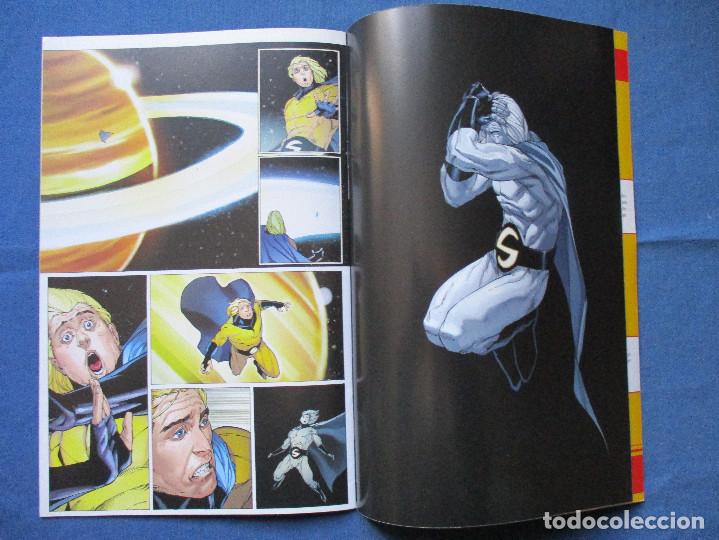 C&oacute;mics: MARVEL / LOS PODEROSOS VENGADORES N.&ordm; 14 / BRIAN MICHAEL BENDIS / PANINI - Foto 2