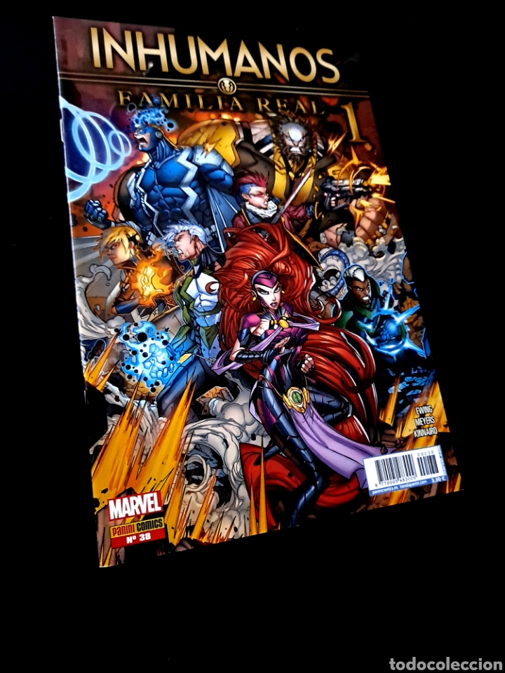 C&oacute;mics: DE KIOSCO INHUMANOS FAMILY REAL 1 PANINI COMICS MARVEL - Foto 1