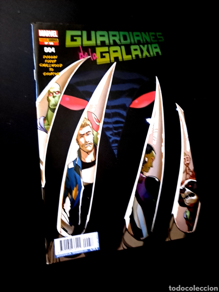 C&oacute;mics: CASI EXCELENTE ESTADO INHUMANOS 3 PANINI COMICS MARVEL - Foto 1