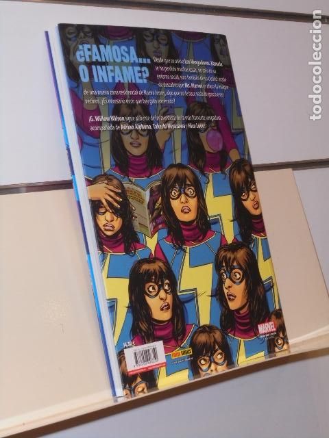 C&oacute;mics: COLECCION 100% MARVEL MS. MARVEL N&ordm; 4 SUPERFAMOSA- PANINI OFERTA - Foto 2