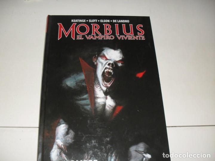 C&oacute;mics: MORBIUS EL VAMPIRO VIVIENTE.PANINI COMICS,2020.INTEGRAL.DE KIOSKO. - Foto 1