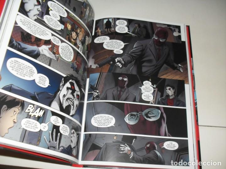 C&oacute;mics: MORBIUS EL VAMPIRO VIVIENTE.PANINI COMICS,2020.INTEGRAL.DE KIOSKO. - Foto 2