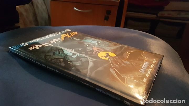 C&oacute;mics: BATMAN: LA CHAPA - ECC ( CON CHAPA EXTRA&Iacute;BLE ) - Foto 2