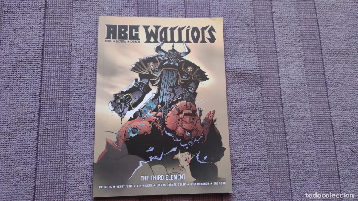 C&oacute;mics: ABC WARRIORS. THE THIRD ELEMENT. (UK) EN INGL&Eacute;S. PAT MILLS - Foto 1