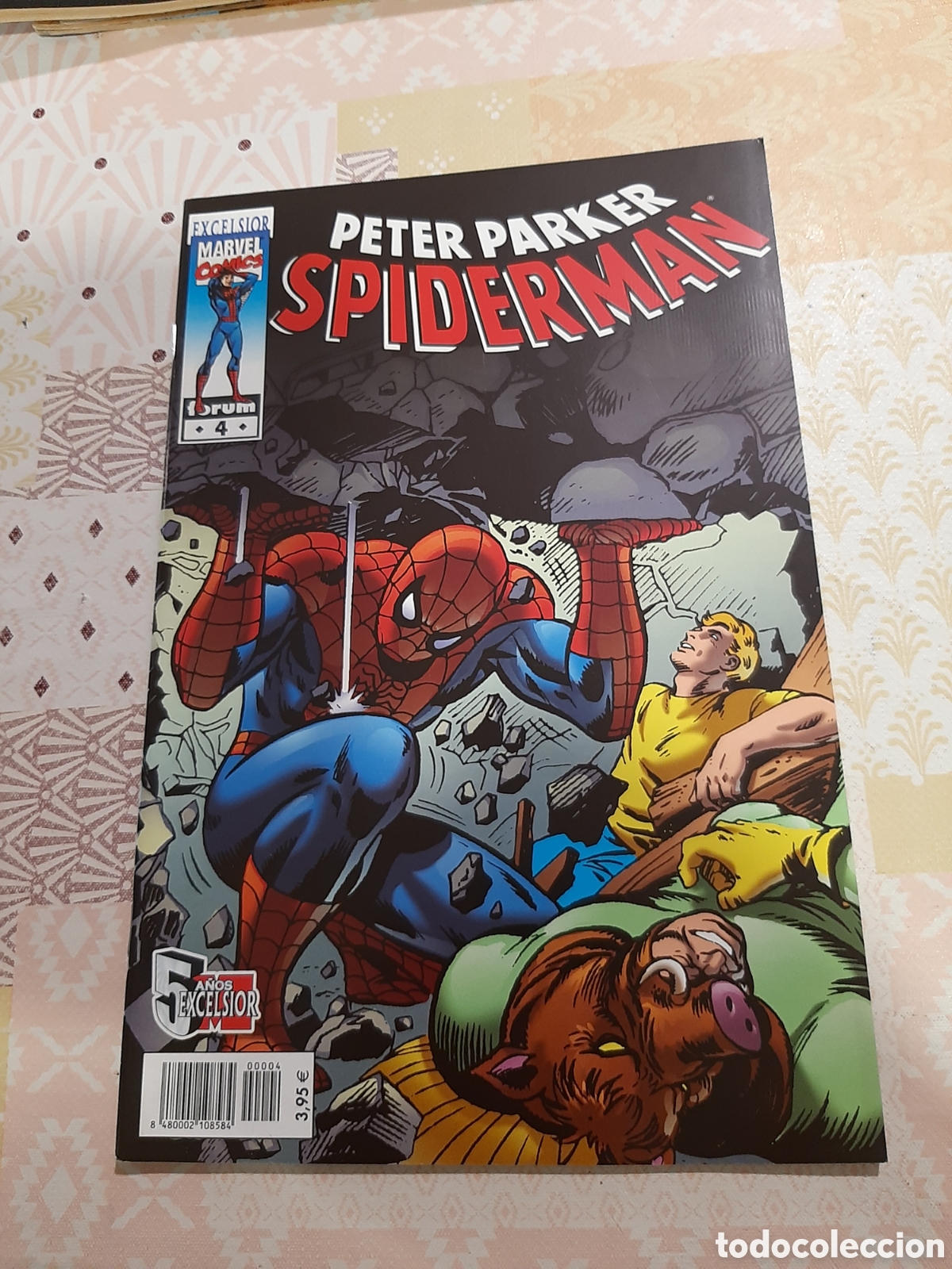 C&oacute;mics: Peter Parker Spiderman 4 Panini - Foto 1