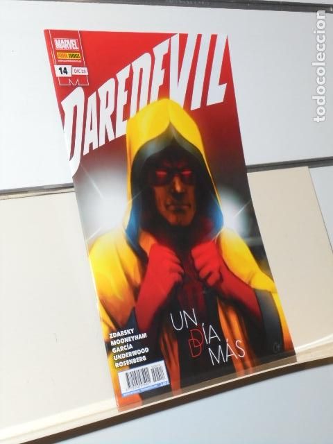 C&oacute;mics: DAREDEVIL N&ordm; 14 UN DIA MAS ZDARSKY MARVEL - PANINI - Foto 1