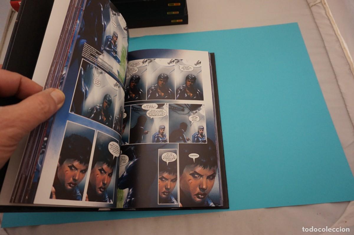 C&oacute;mics: 17B - SECRET WAR - BRIAN MICHAEL BENDIS - MARVEL DELUXE - Foto 4