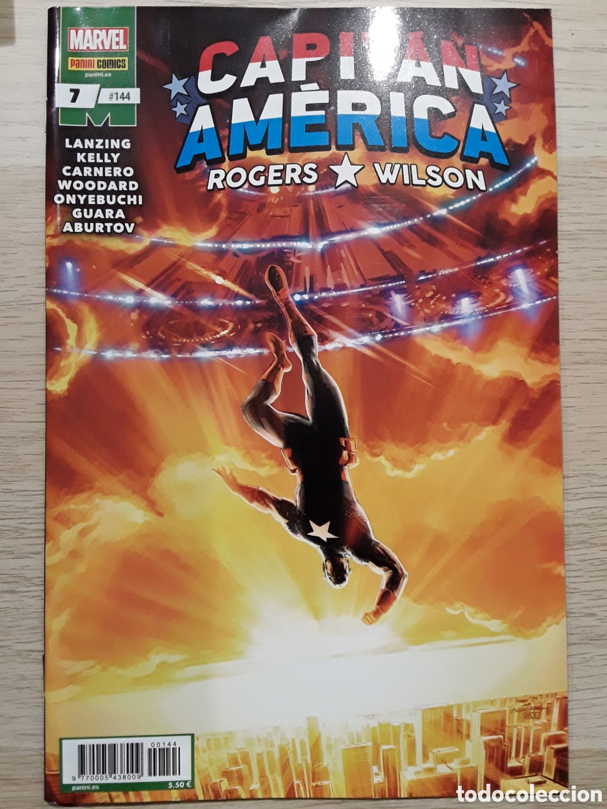 C&oacute;mics: Capit&aacute;n Am&eacute;rica. Rogers Wilson 7 / 144 (grapa) - Panini / Marvel - Foto 1