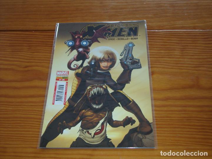 C&oacute;mics: Astonishing X-Men 25 - Foto 1