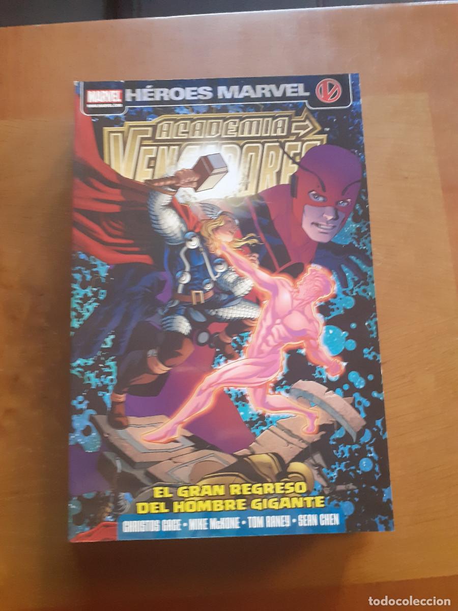C&oacute;mics: Academia Vengadores .n&ordm; 2 - Foto 1
