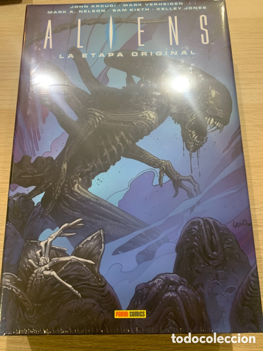 C&oacute;mics: Marvel Omnibus. Aliens: La Etapa Original 1 - Panini - Foto 1