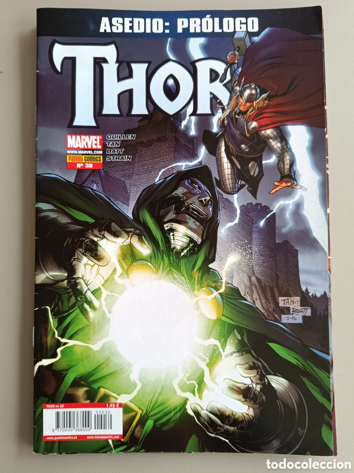C&oacute;mics: Thor Marvel Panini c&oacute;mics N&deg;30 a&ntilde;o 2010 - Foto 1