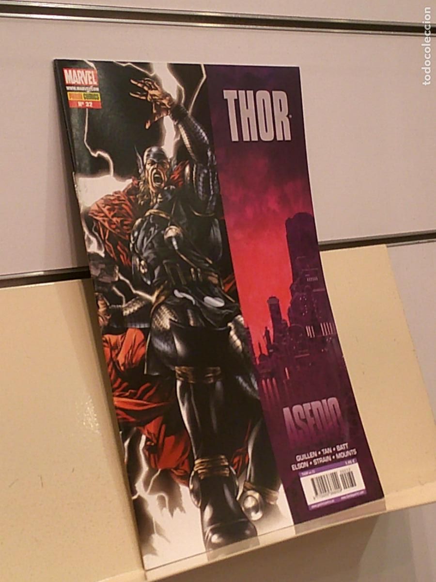 C&oacute;mics: THOR VOL. 4 N&ordm; 32 ASEDIO MARVEL - PANINI - Foto 1