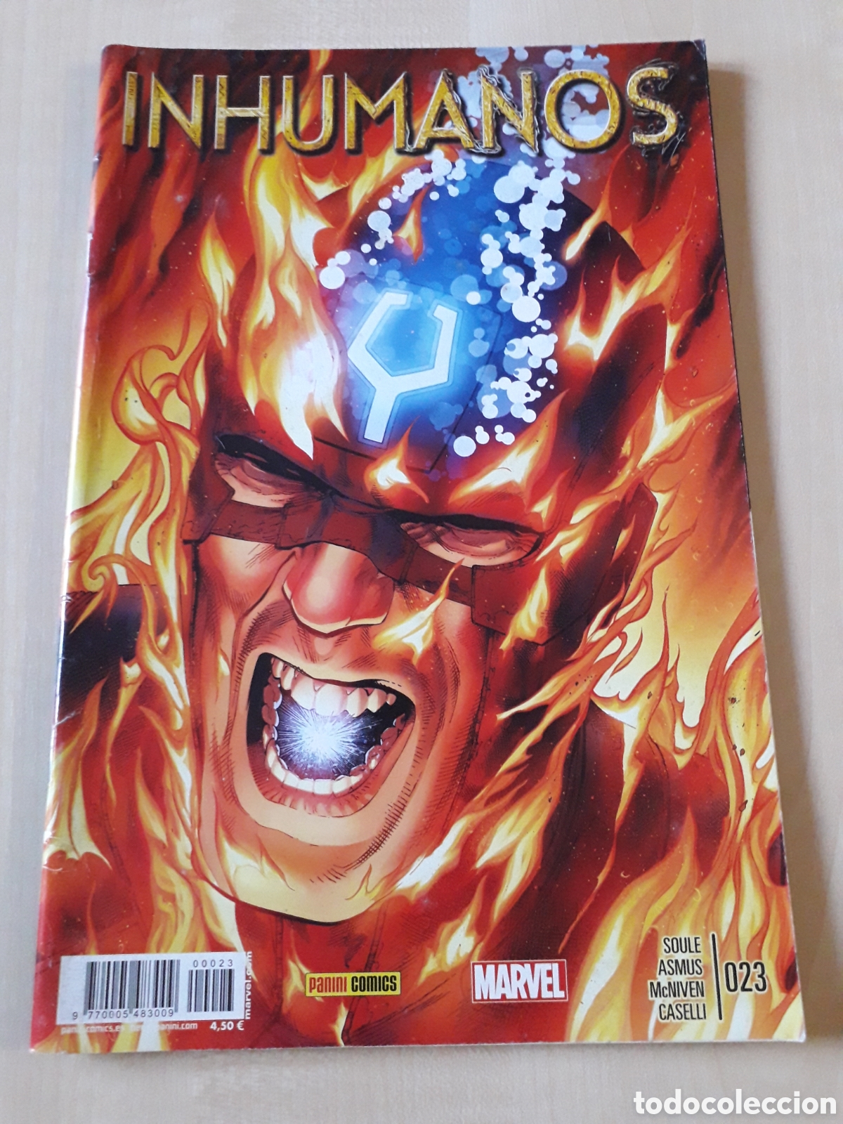 C&oacute;mics: Inhumanos numero 23. Editorial Panini - Foto 1