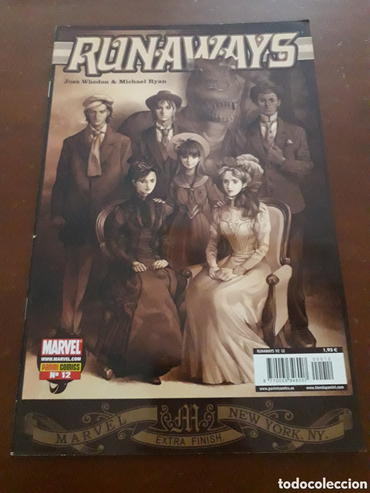 Comics : Runaways vol 2 n&uacute;mero 12. Muy buen estado