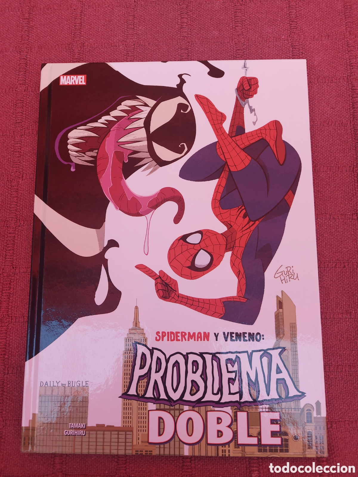 C&oacute;mics: COMIC SPIDERMAN Y VENENO: PROBLEMA DOBLE ,MARVEL- TAMAKI GURIHIRU-PANINI COMICS - Foto 1