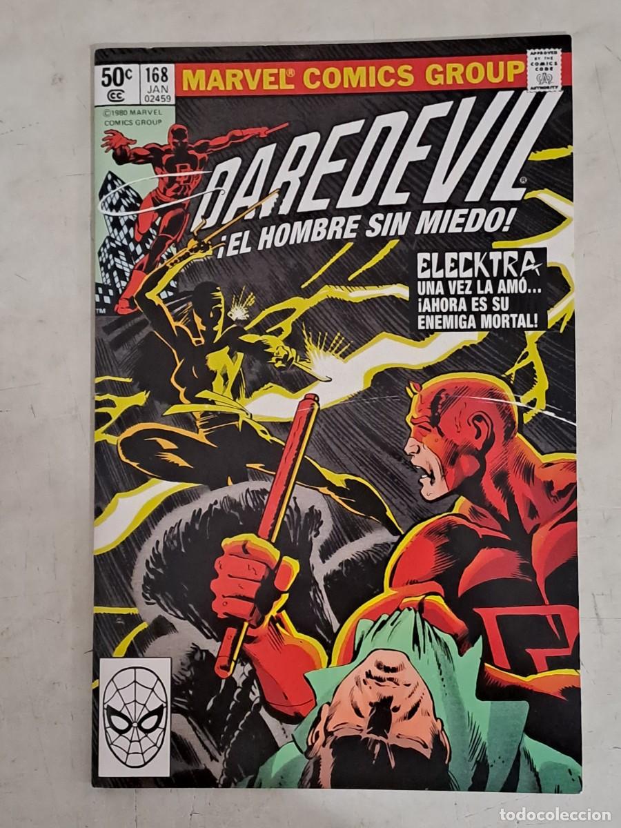C&oacute;mics: Marvel Facs&iacute;mil 8, Daredevil, Elecktra, Panini en perfecto estado con el poster - Foto 1
