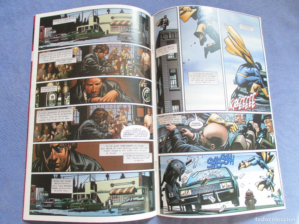 C&oacute;mics: MARVEL / CAPIT&Aacute;N AM&Eacute;RICA N.&ordm; 7 de ED BRUBAKER &middot; A&Ntilde;O 2 PANINI 2006 - Foto 3