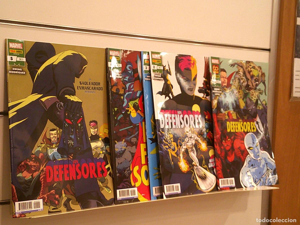 C&oacute;mics: LOS DEFENSORES 5 NUMEROS MARVEL - PANINI OFERTA - Foto 2
