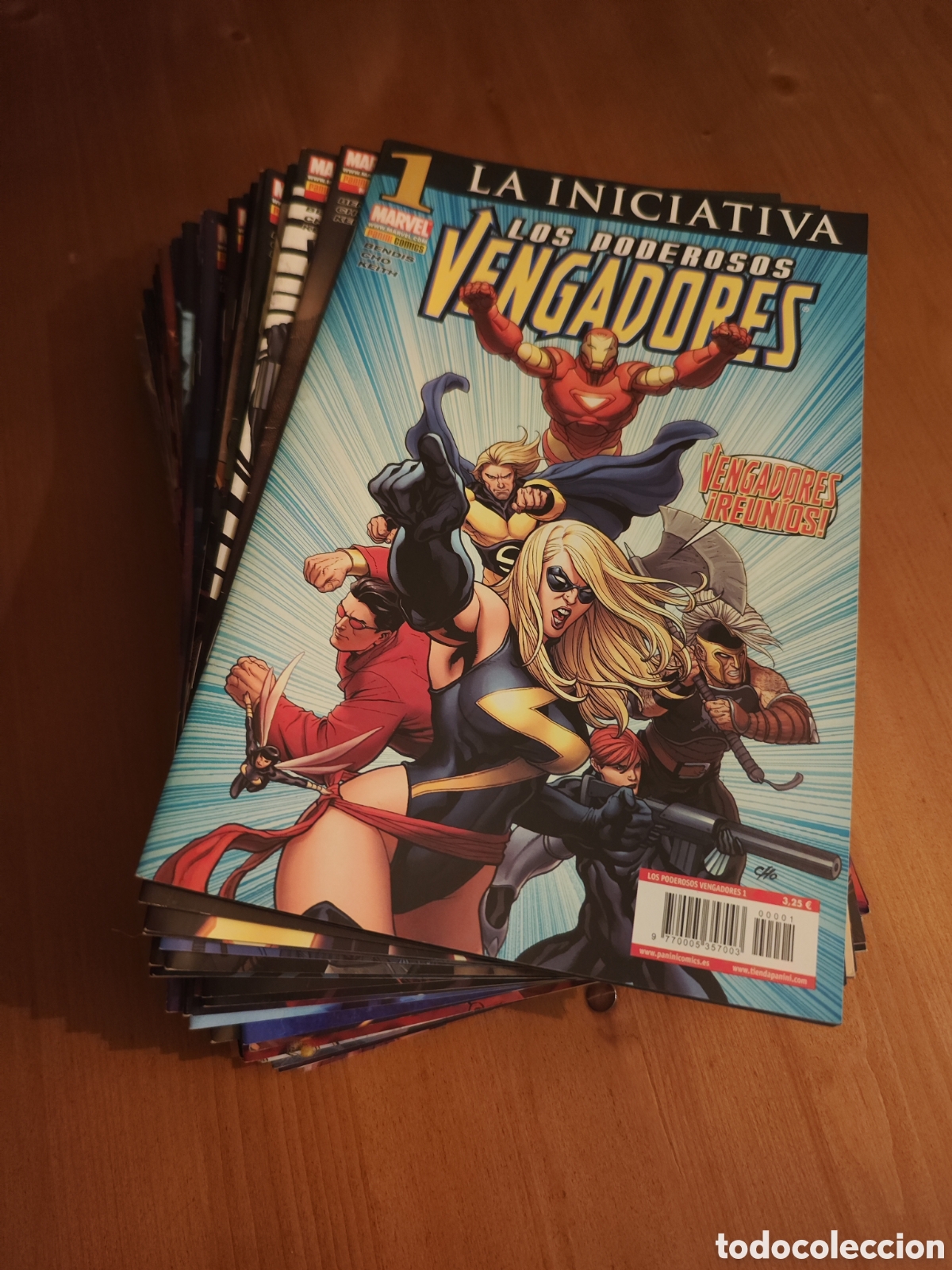 C&oacute;mics: Los poderosos vengadores, vol 1 Panini, colecci&oacute;n completa - Foto 1