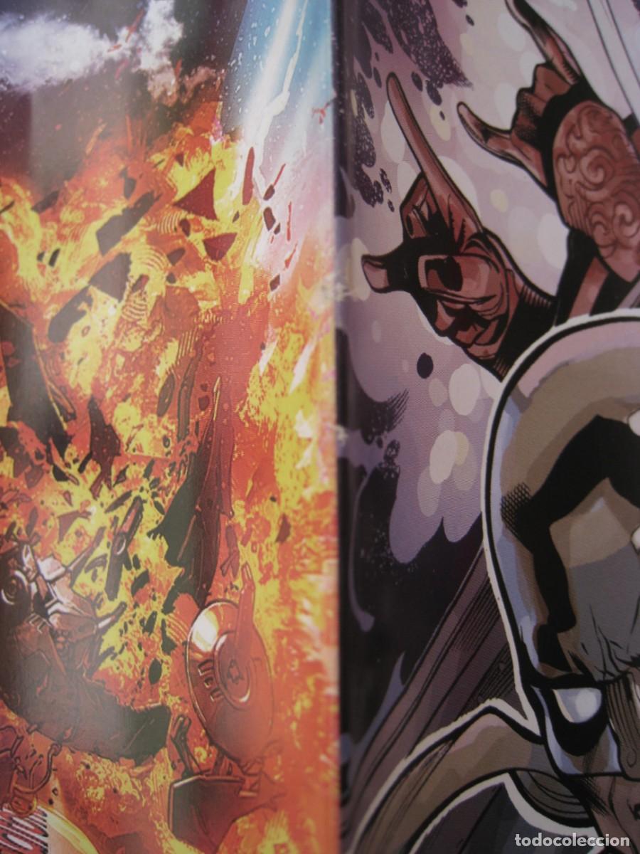 C&oacute;mics: DEFENSORES - N&ordm; 2 - PANINI. - Foto 4