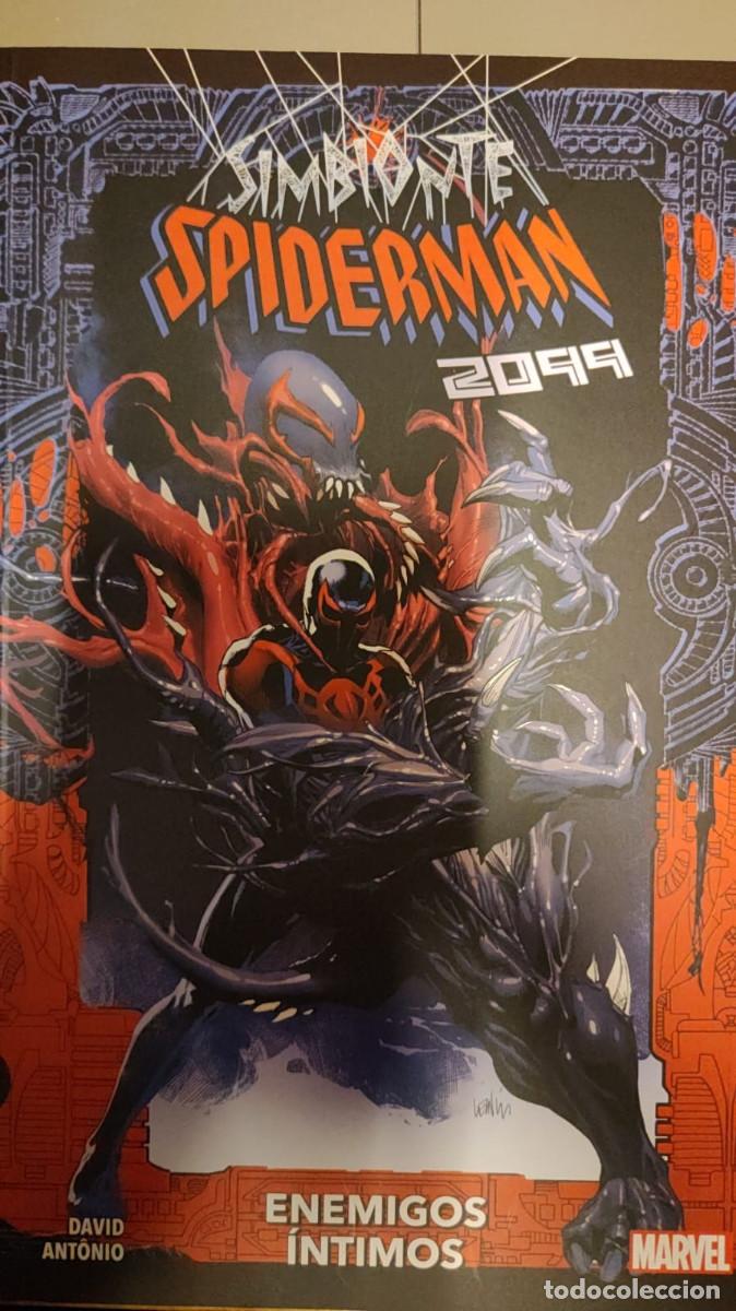 C&oacute;mics: Simbionte Spiderman 2099. Enemigos &iacute;ntimos - Foto 1