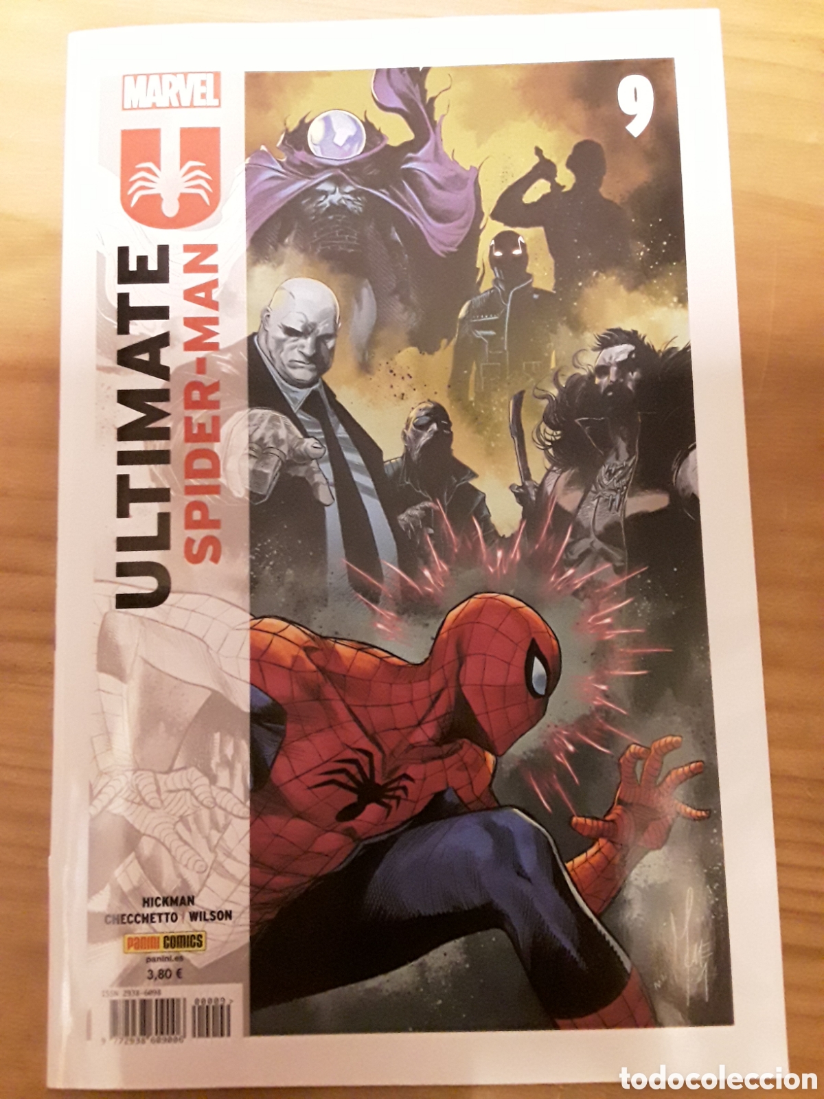 C&oacute;mics: Ultimate Spider-man 9 - Hickman, Checchetto, Wilson - Panini /Marvel - Foto 1