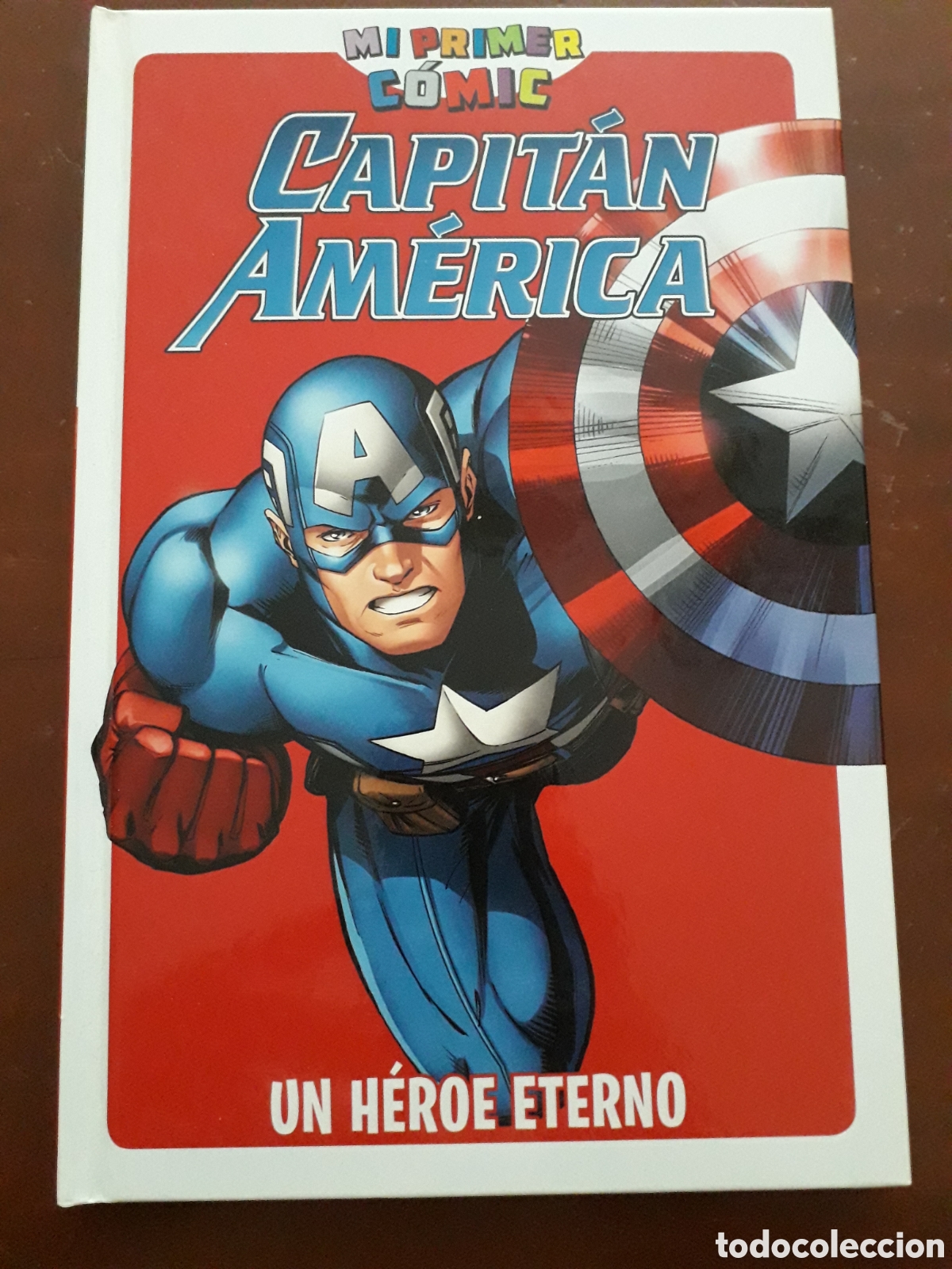 Fumetti: CAPIT&Aacute;N AM&Eacute;RICA. UN H&Eacute;ROE ETERNO. PANINI KIDS. &iexcl; NUEVO!