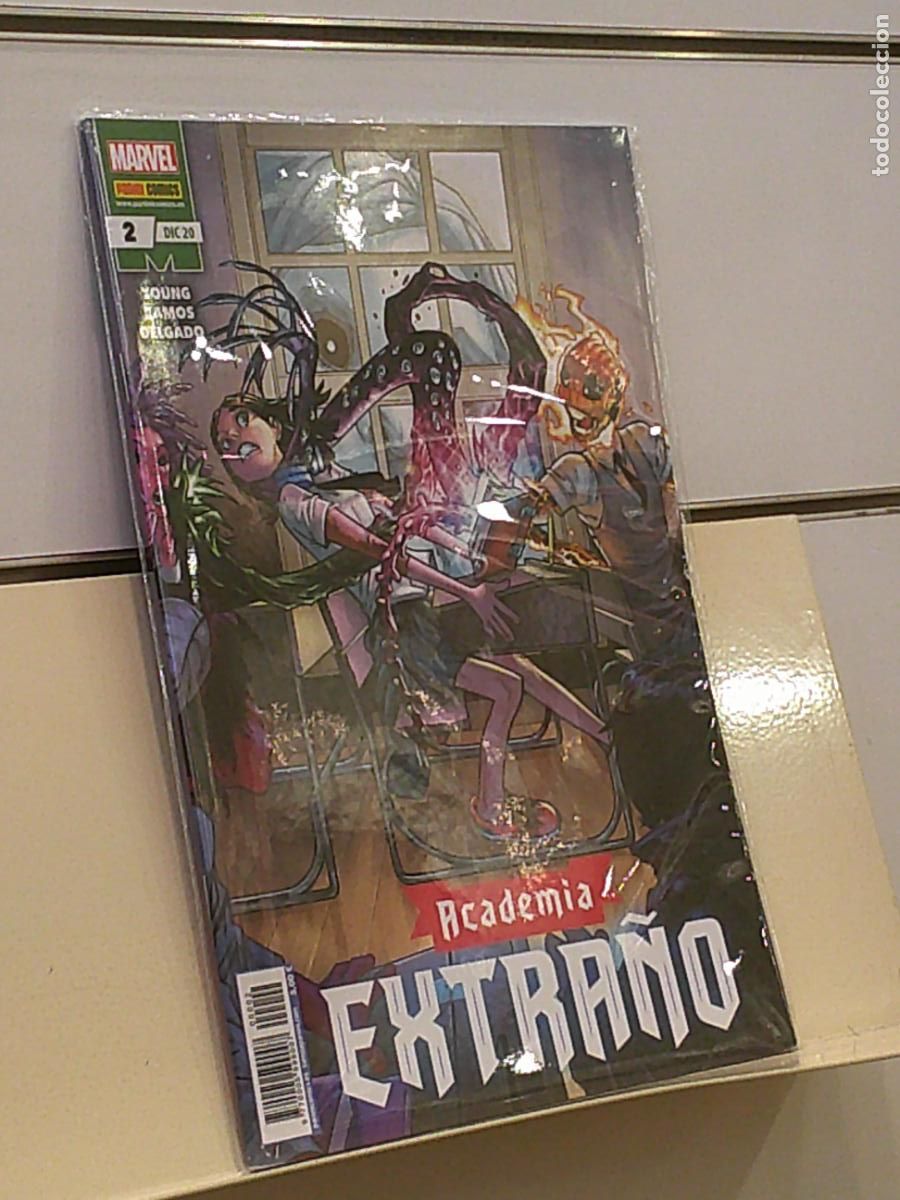C&oacute;mics: ACADEMIA EXTRA&Ntilde;O N&ordm; 2 DIC 20 MARVEL - PANINI - Foto 1