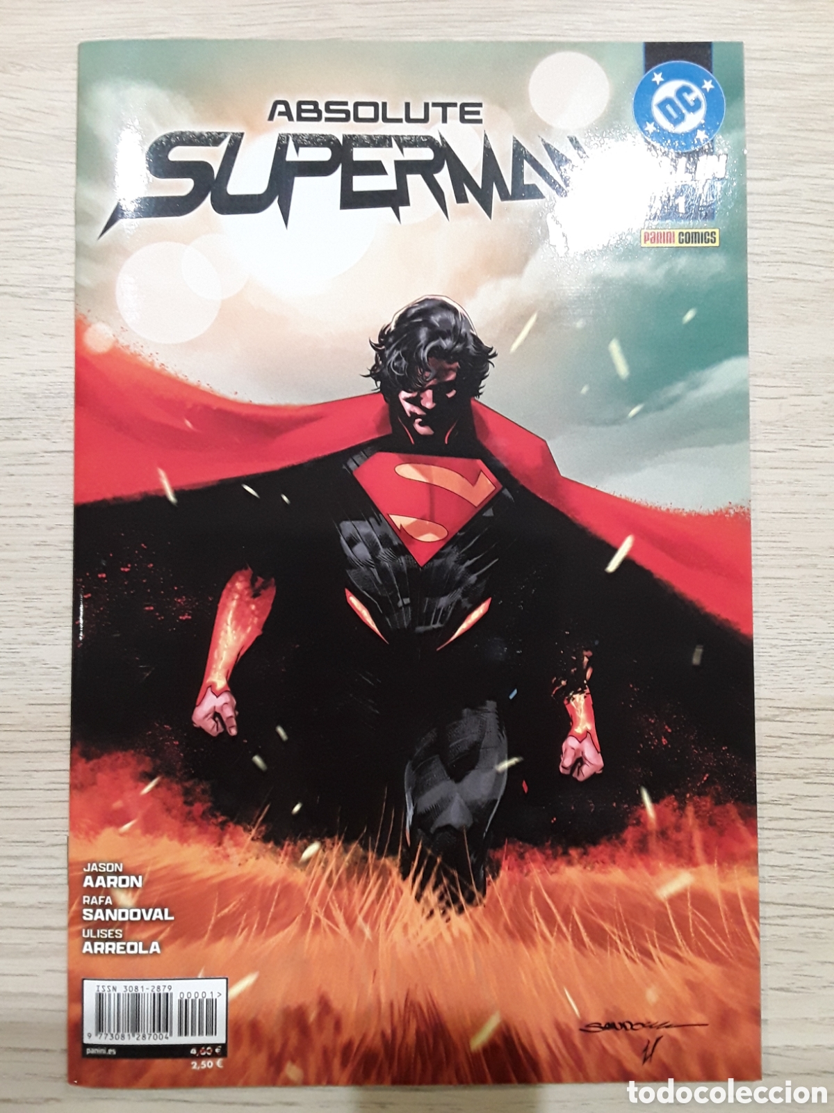 C&oacute;mics: Absolute Superman 1 - Aaron, Sandoval, Arreola - Panini / DC - Foto 1