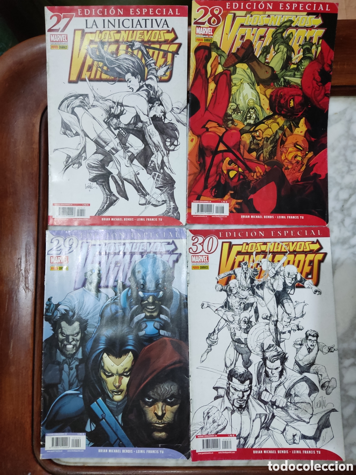C&oacute;mics: 8 c&oacute;mics Los nuevos vengadores edici&oacute;n especial - Foto 1