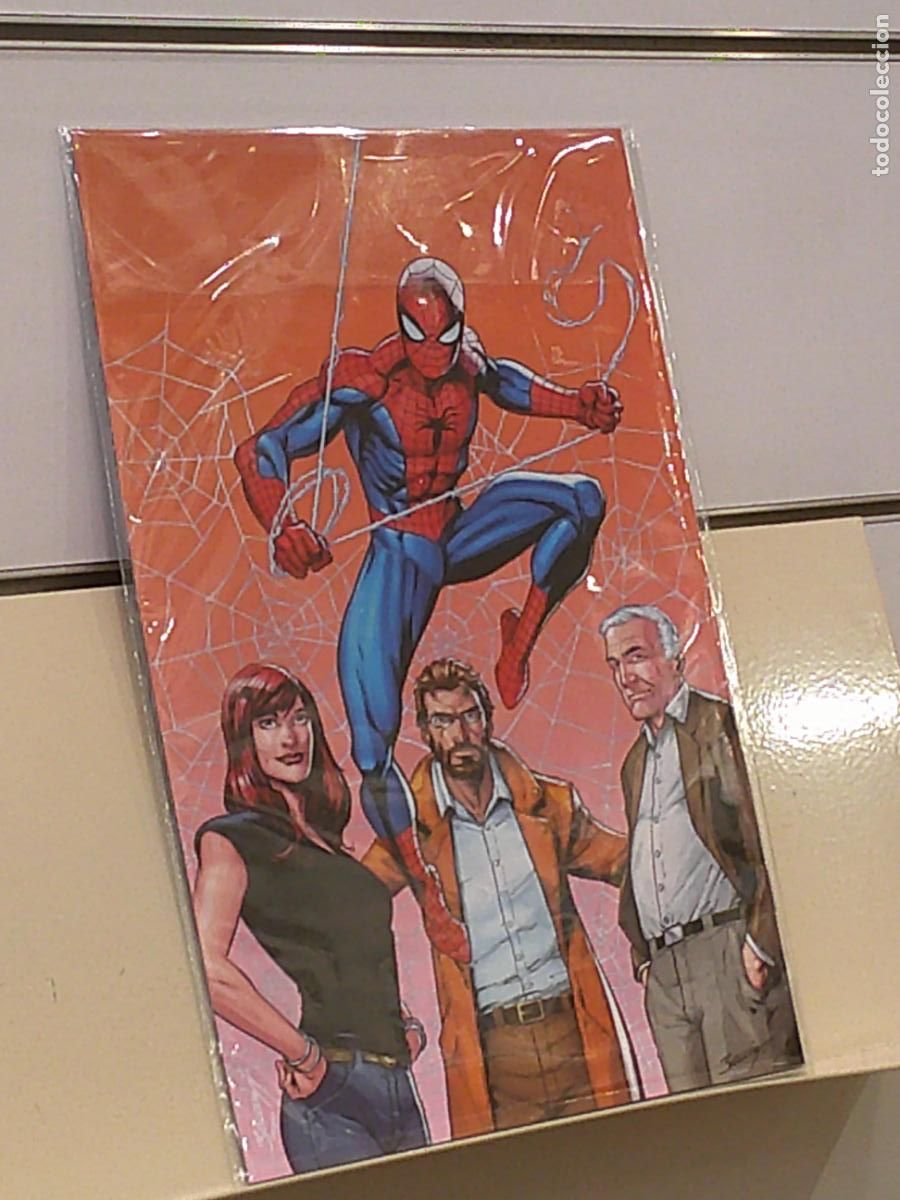 C&oacute;mics: NUEVO UNIVERSO ULTIMATE SPIDER-MAN N&ordm; 4 MARVEL - PANINI - Foto 2