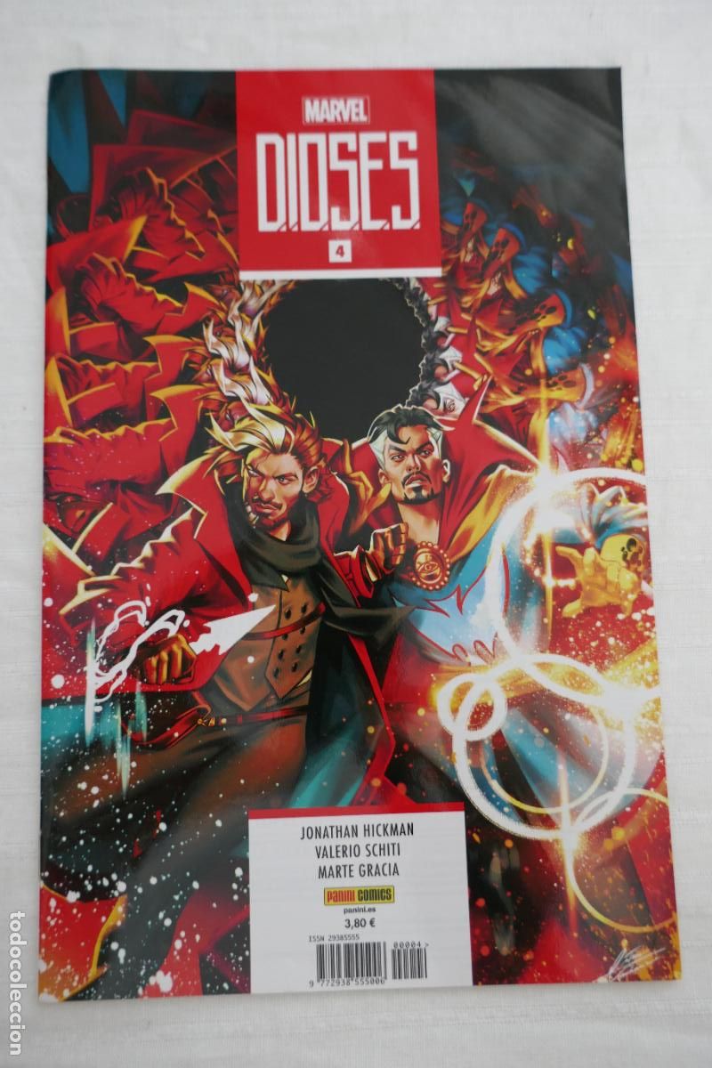 C&oacute;mics: DIOSES N&ordm; 4 - JONATHAN HICKMAN - VALERIO SCHITI / MARVEL - PANINI - Foto 1