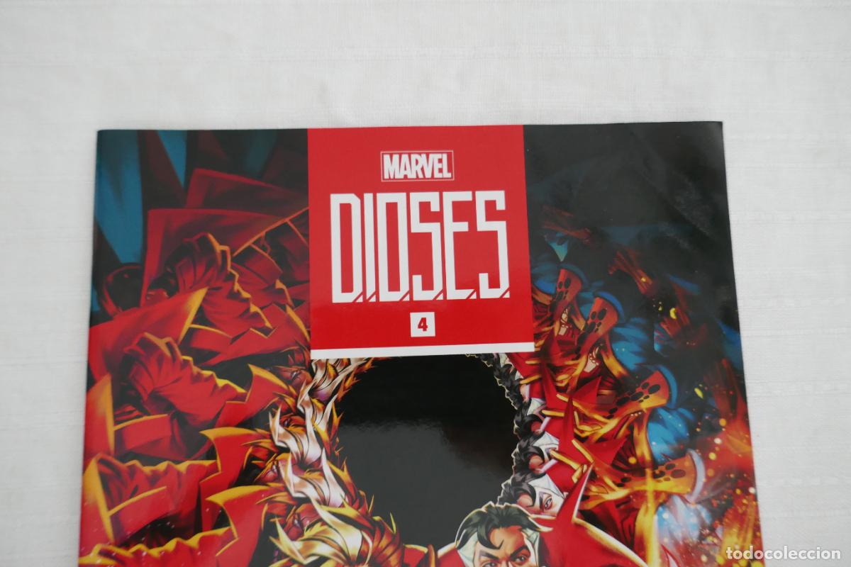 C&oacute;mics: DIOSES N&ordm; 4 - JONATHAN HICKMAN - VALERIO SCHITI / MARVEL - PANINI - Foto 1