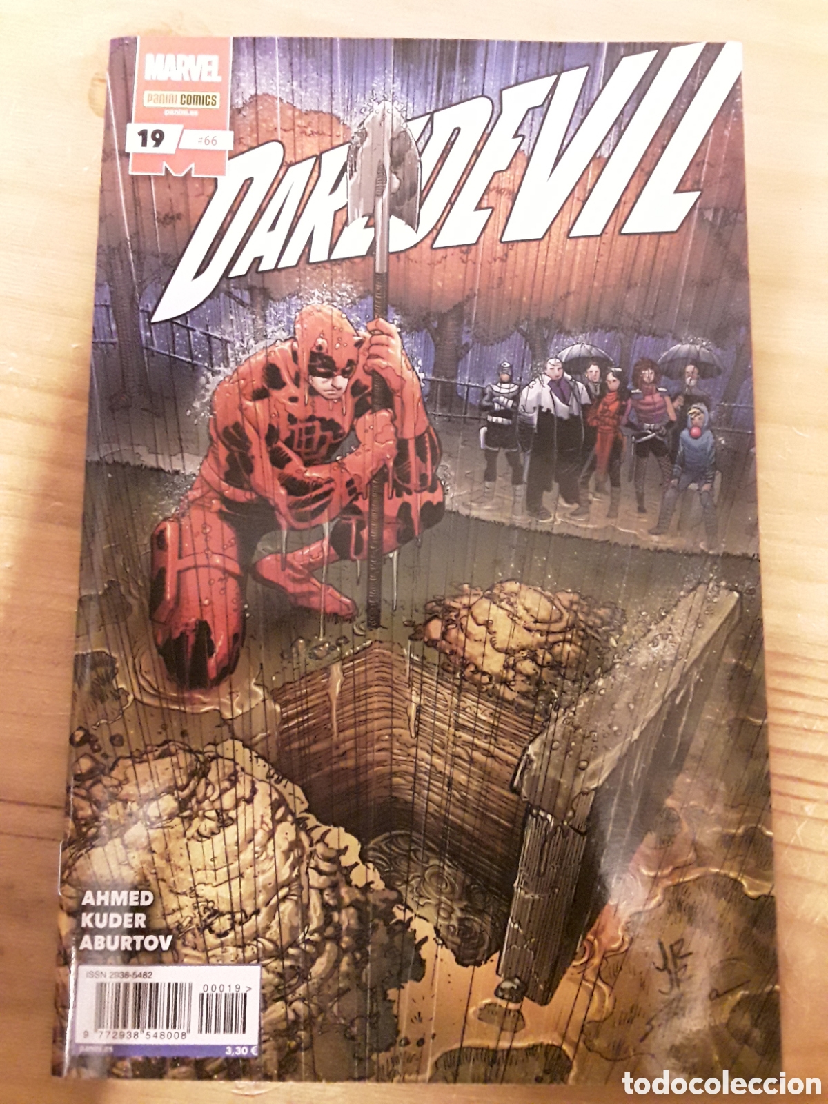 C&oacute;mics: Daredevil 19 / 66 (grapa) - Ahmed, Kuder, Aburtov - Panini / Marvel - Foto 1