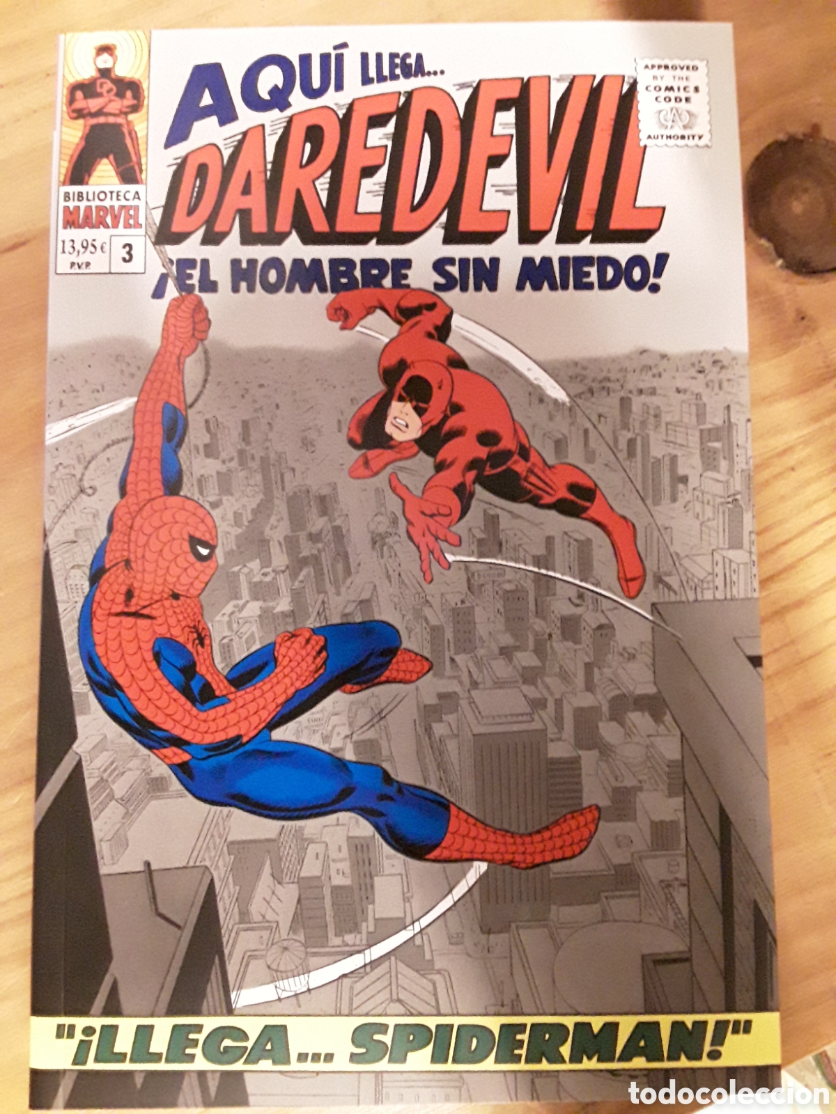C&oacute;mics: Biblioteca Marvel 43. Daredevil 3 1966 - Panini / Marvel - Foto 1