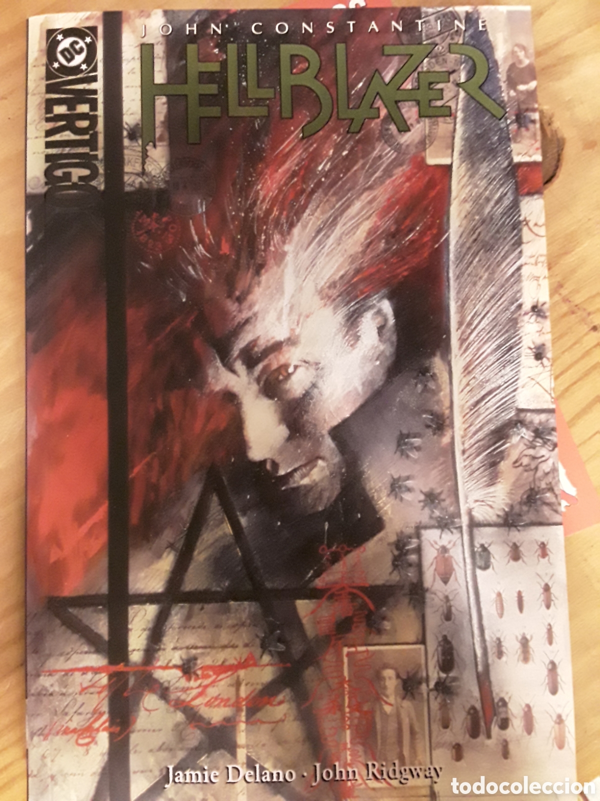 C&oacute;mics: Biblioteca Vertigo. John Constantine: Hellblazer 1 - Panini / DC - Foto 1