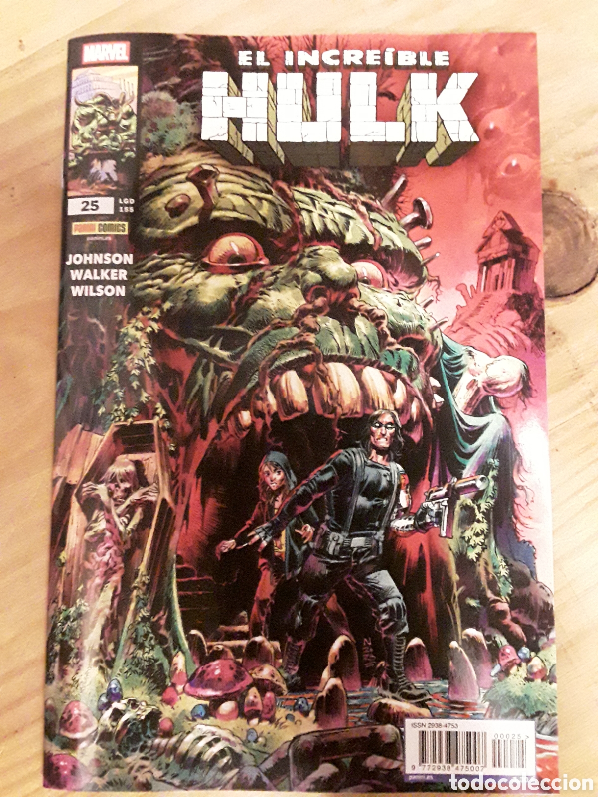 Comics: Hulk 25 / 155 (grapa) - Johnson, Walker, Wilson - Panini / Marvel