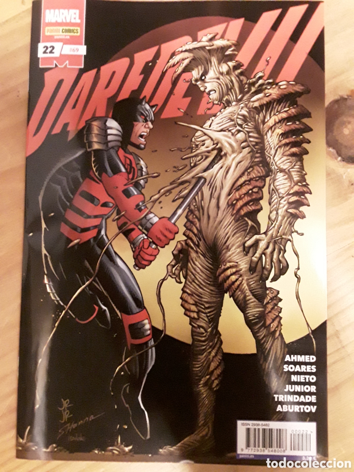 Comics: Daredevil 22 / 69 (grapa) - Ahmed, Soares, Junior, Trindade, Aburtov - Panini / Marvel