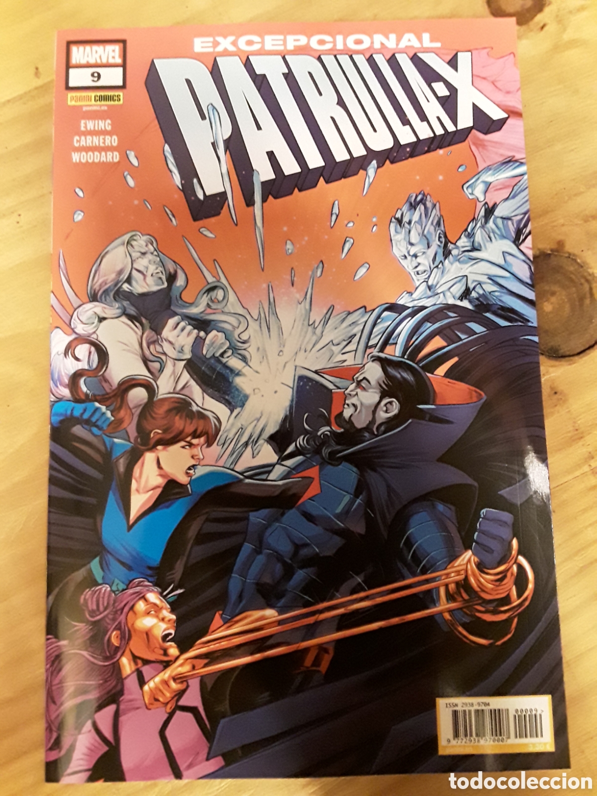 Comics: Excepcional Patrulla-X 9 (grapa) - Ewing, Carnero, Woodard - Panini / Marvel