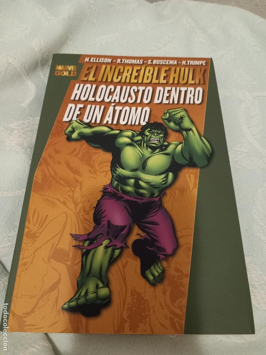 C&oacute;mics: Panini. Marvel Gold Hulk Holocausto dentro de un &aacute;tomo - Foto 1