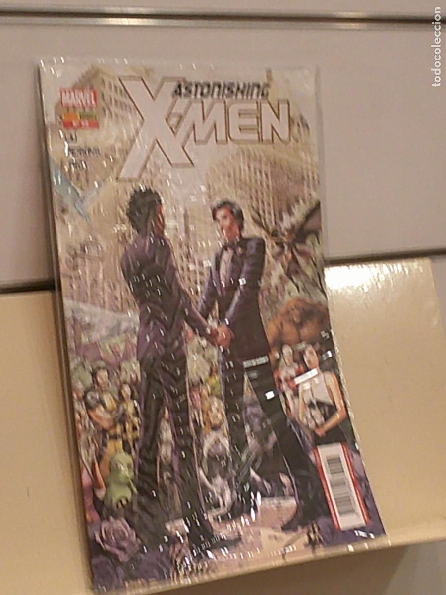 C&oacute;mics: ASTONISHING X-MEN VOL. 3 N&ordm; 32 MARVEL - PANINI - Foto 1