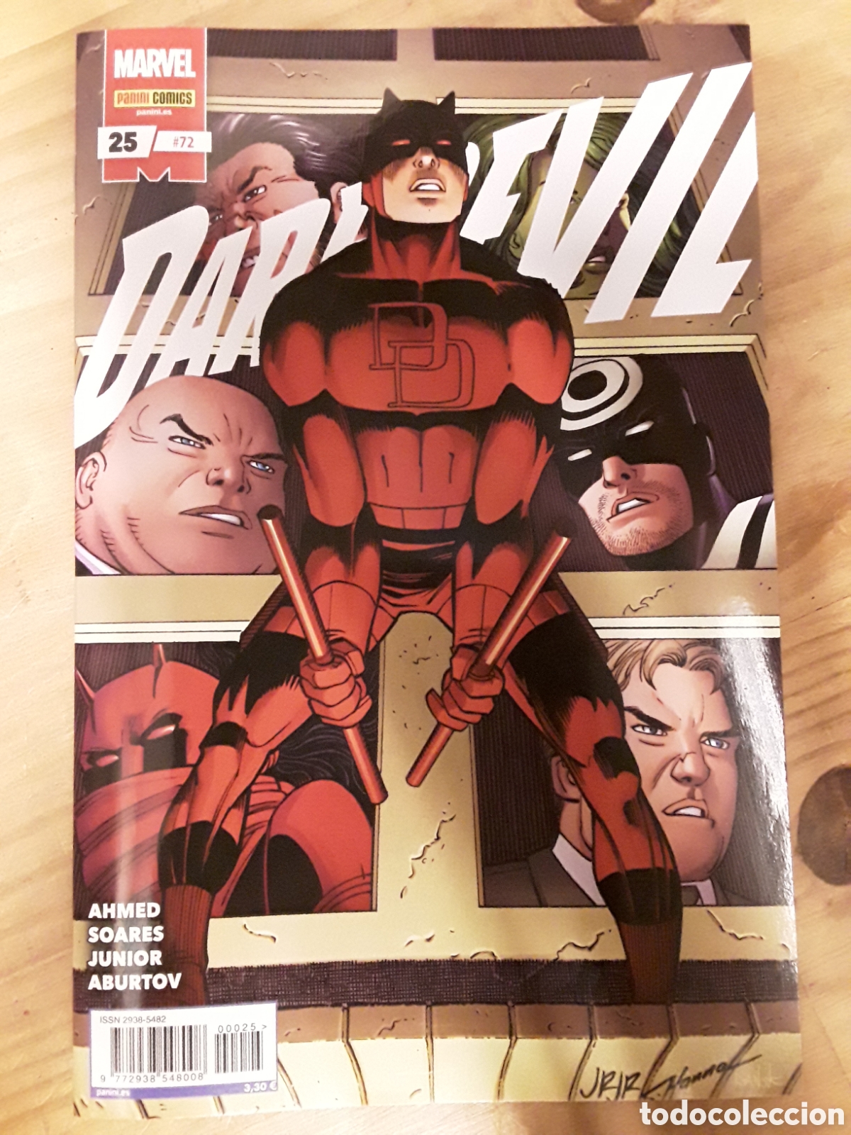 C&oacute;mics: Daredevil 25 / 72 (grapa) - Ahmed, Soares, Junior, Aburtov - Panini / Marvel - Foto 1