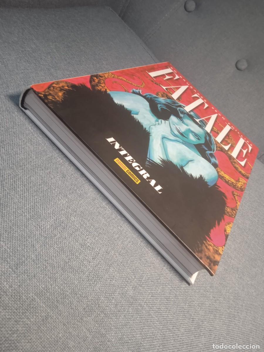 C&oacute;mics: Fatale Integral 01 (reedici&oacute;n), Panini C&oacute;mics, 2022 - Foto 3