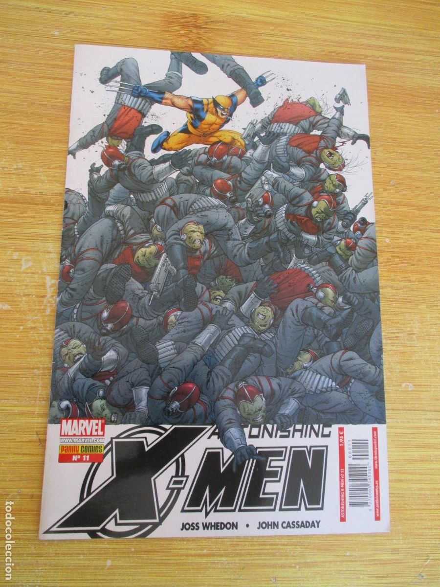 C&oacute;mics: MARVEL, N&ordm;. 11- ASTONISHING X-MEN, - PANINI - Foto 1