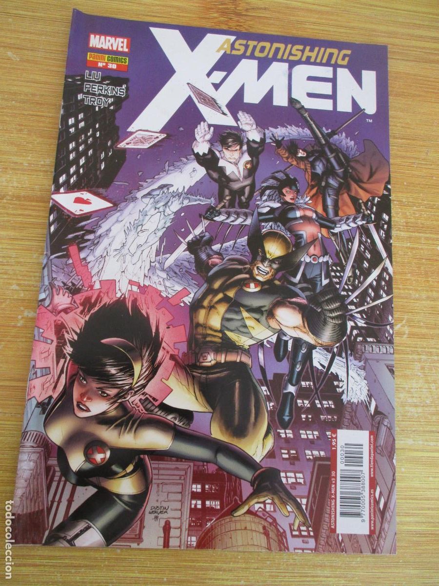 C&oacute;mics: MARVEL, N&ordm;. 30-ASTONISHING-X-MEN, - PANINI - Foto 1
