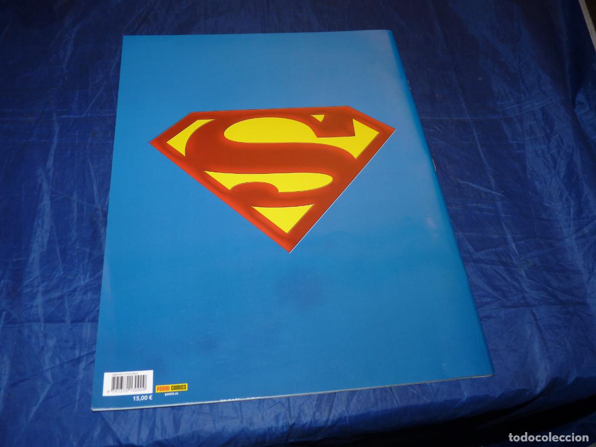 C&oacute;mics: SUPERMAN TREASURY EDITION 2025, UN H&Eacute;ROE PARA TODOS OREFSLL - Foto 2