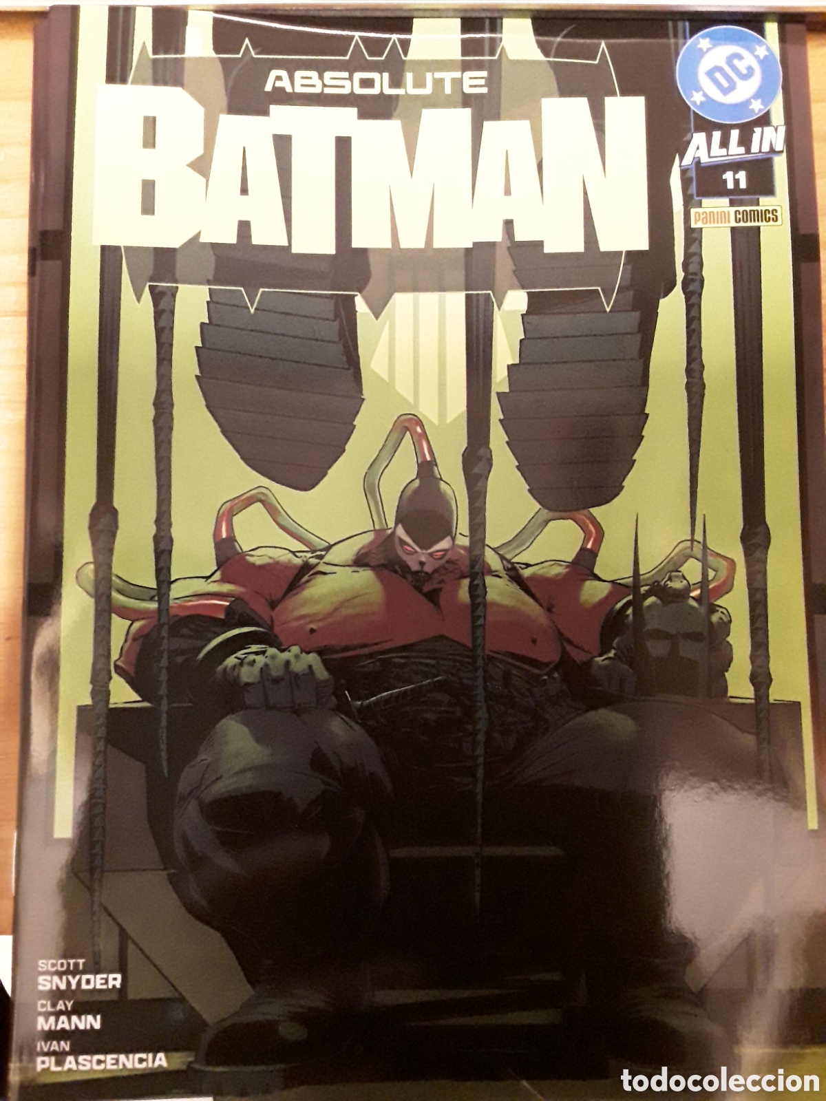 C&oacute;mics: Absolute Batman 11 - Snyder, Mann, Plasencia - Panini / DC - Foto 1